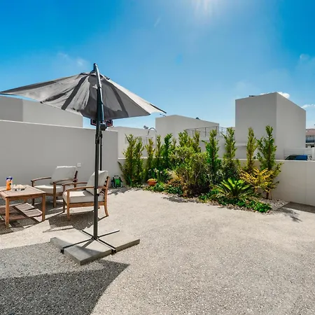 New 2br Townhouse In Luxury Pool & * 普罗塔拉斯