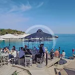 Апартаменты New 2br Maisonette In Luxury Pool