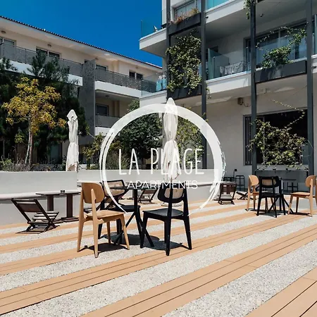 New 2br Maisonette In Luxury Pool Апартаменты