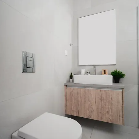 Apartment New 2br Townhouse In Luxury Pool & Protaras
