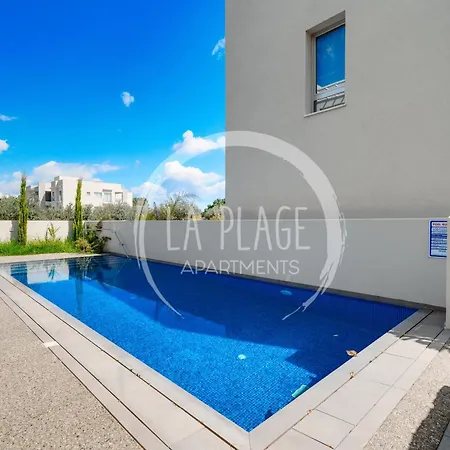 New 2br Maisonette In Luxury Pool 아파트