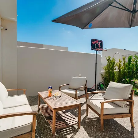 New 2br Townhouse In Luxury Pool & Protaras