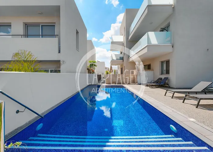 New 2br Townhouse In Luxury Pool & *