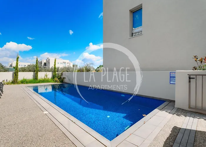 New 2br Townhouse In Luxury Pool & Апартаменты